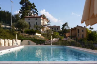 Serrungarina Le Marche